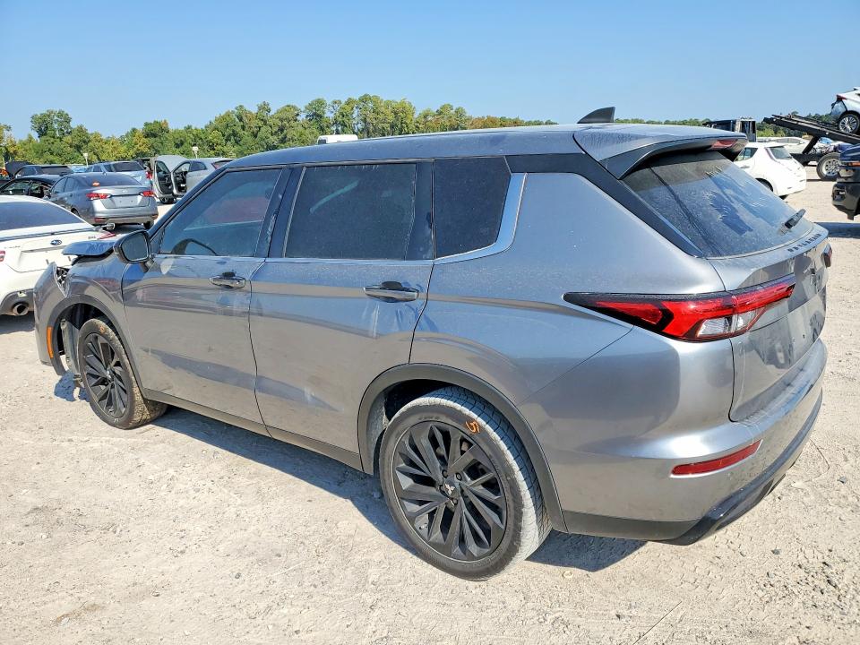 69776666 :رقم المزاد ، JA4J3UA89NZ076983 vin ، 2022 Mitsubishi Outlander مزاد بيع