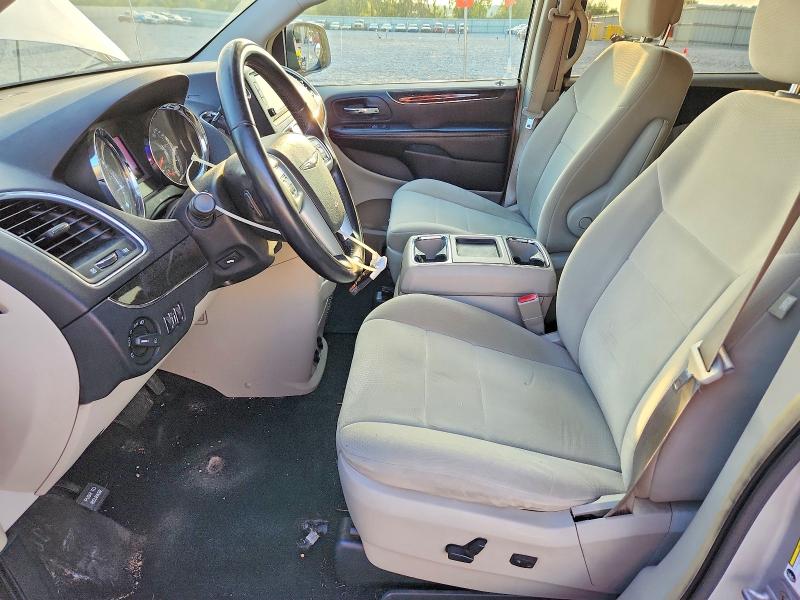 67653456 :رقم المزاد ، 2A4RR5DGXBR665038 vin ، 2011 Chrysler Town & Country مزاد بيع
