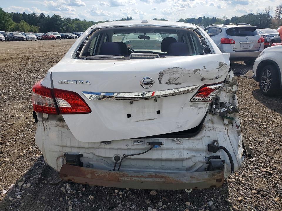 2015 Nissan Sentra მანქანა იყიდება აუქციონზე, vin: 3N1AB7AP9FL665660, აუქციონის ნომერი: 67727536
