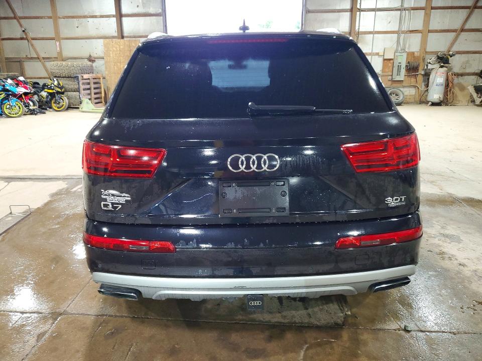 Продажа на аукционе авто 2017 Audi Q7, vin: WA1AAAF76HD005567, номер лота: 69418436