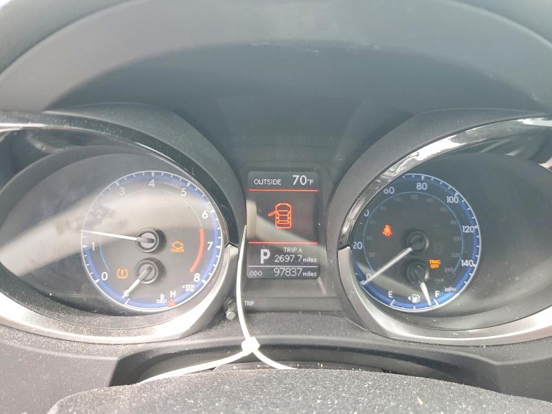70139946 :رقم المزاد ، 2T1BURHE4FC363966 vin ، 2015 Toyota Corolla مزاد بيع