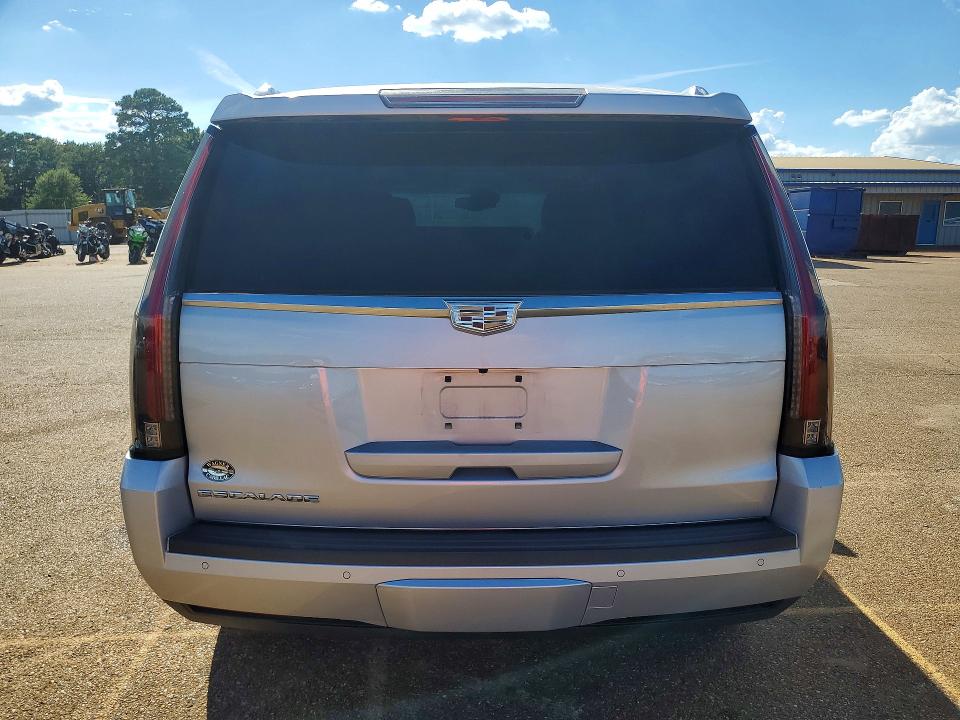 2015 Cadillac Escalade მანქანა იყიდება აუქციონზე, vin: 1GYS3NKJ7FR555318, აუქციონის ნომერი: 66214726