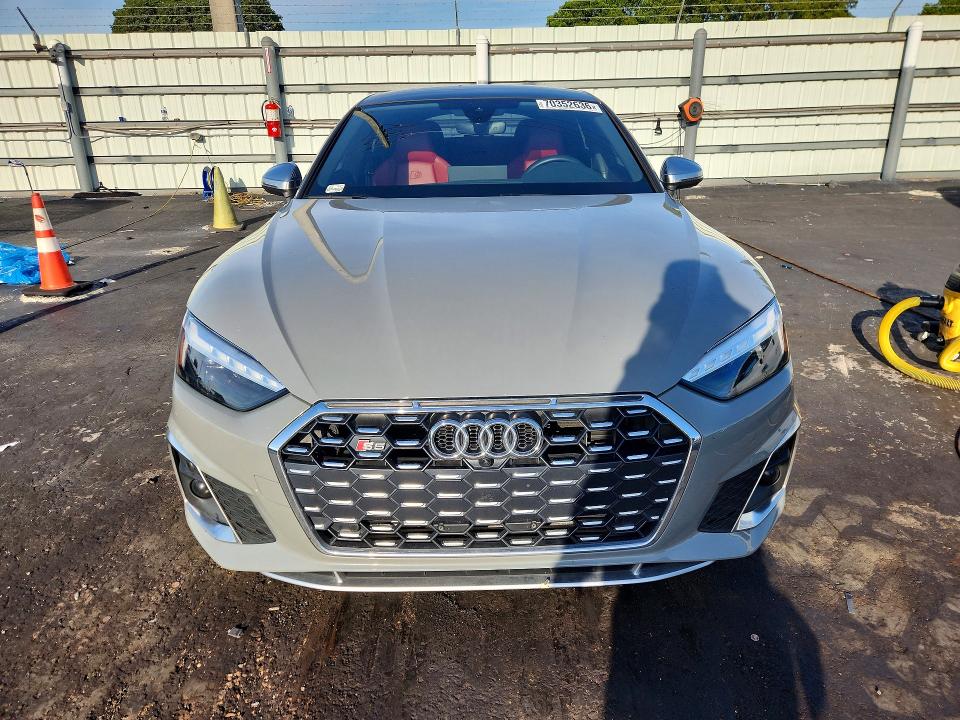Продажа на аукционе авто 2022 Audi S5, vin: WAUC4CF58NA011011, номер лота: 70352636