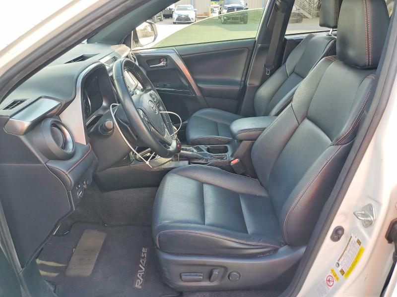 Продаж на аукціоні авто 2017 Toyota Rav4, vin: JTMNFREV2HJ140828, номер лоту: 70642856