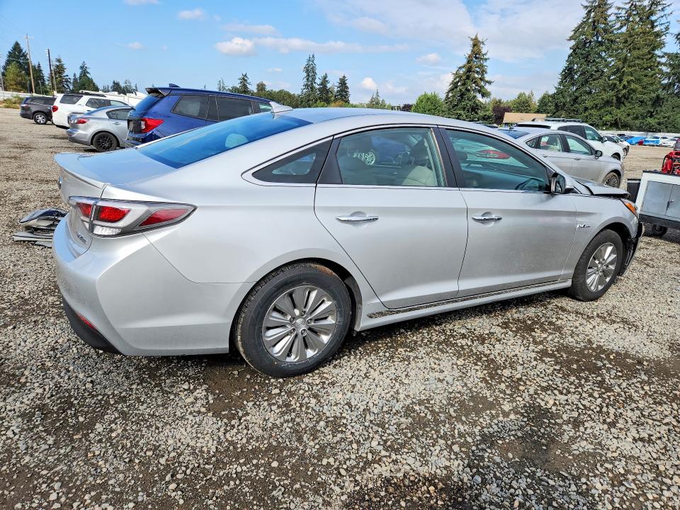 Продаж на аукціоні авто 2016 Hyundai Sonata Hybrid, vin: KMHE24L18GA025658, номер лоту: 67931276