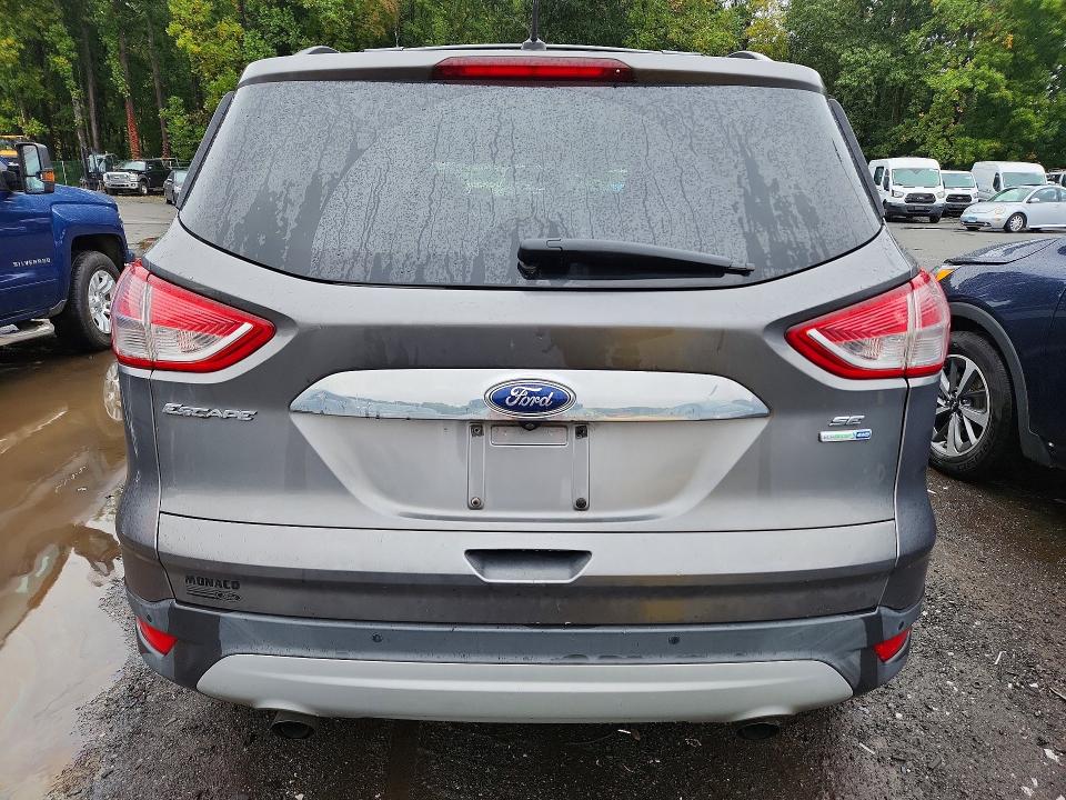 2014 Ford Escape მანქანა იყიდება აუქციონზე, vin: 1FMCU9GX9EUD98006, აუქციონის ნომერი: 70666836