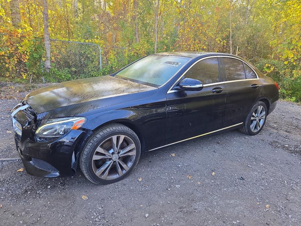 2015 Mercedes-benz C მანქანა იყიდება აუქციონზე, vin: 55SWF4KB7FU000763, აუქციონის ნომერი: 69882876