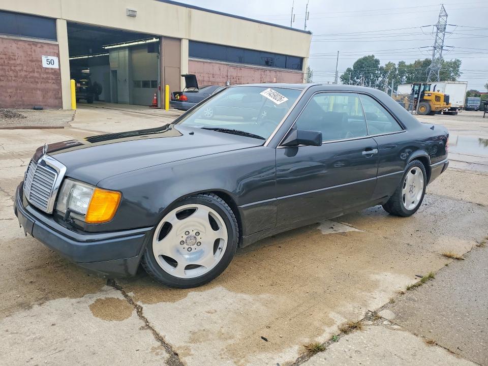 71459026 :رقم المزاد ، WDBEA50D6KB004417 vin ، 1989 Mercedes-benz 300 مزاد بيع