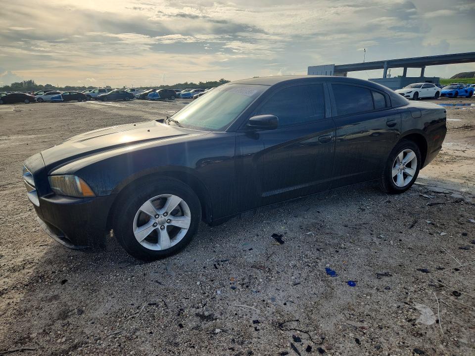 Продаж на аукціоні авто 2014 Dodge Charger, vin: 2C3CDXBG4EH245797, номер лоту: 69902756