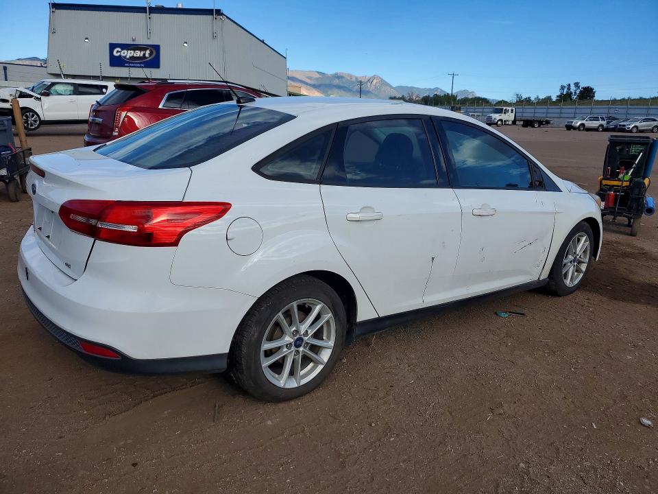 68300056 :رقم المزاد ، 1FADP3F27HL257650 vin ، 2017 Ford Focus مزاد بيع
