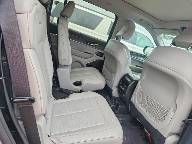67684266 :رقم المزاد ، 1C4RJKDTXM8180518 vin ، 2021 Jeep Grand Cherokee مزاد بيع