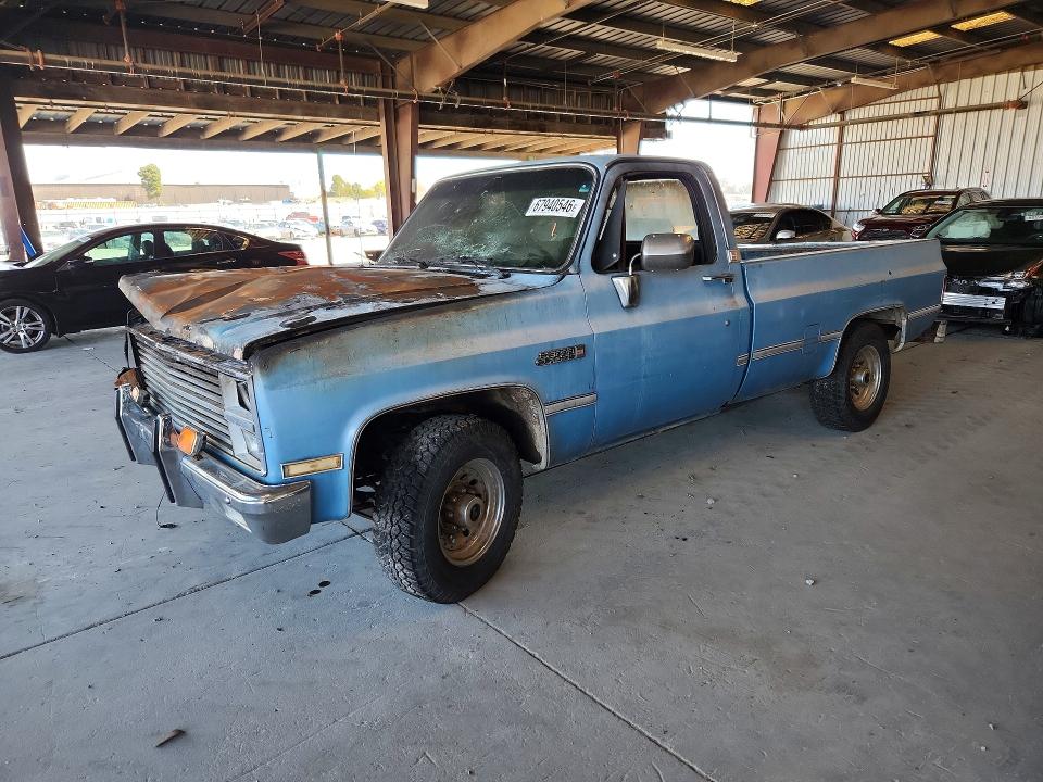 Auction sale of the 1985 Gmc C2500, vin: 1GTGC24J2FJ506940, lot number: 67940546