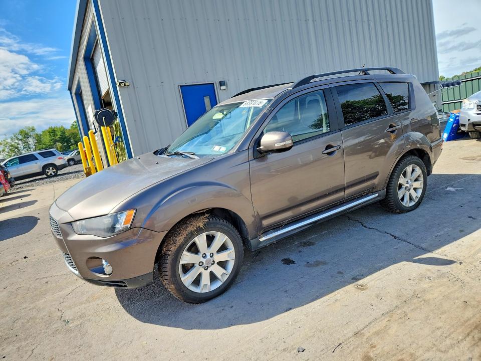 68591076 :رقم المزاد ، JA4JT3AW8DU014270 vin ، 2013 Mitsubishi Outlander مزاد بيع