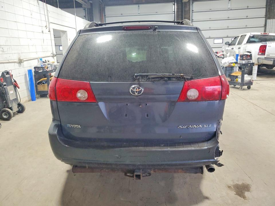 Продаж на аукціоні авто 2009 Toyota Sienna, vin: 5TDZK22C29S228421, номер лоту: 70656216