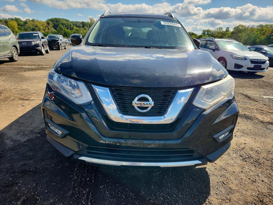 Продаж на аукціоні авто 2017 Nissan Rogue, vin: KNMAT2MV4HP503451, номер лоту: 68959566