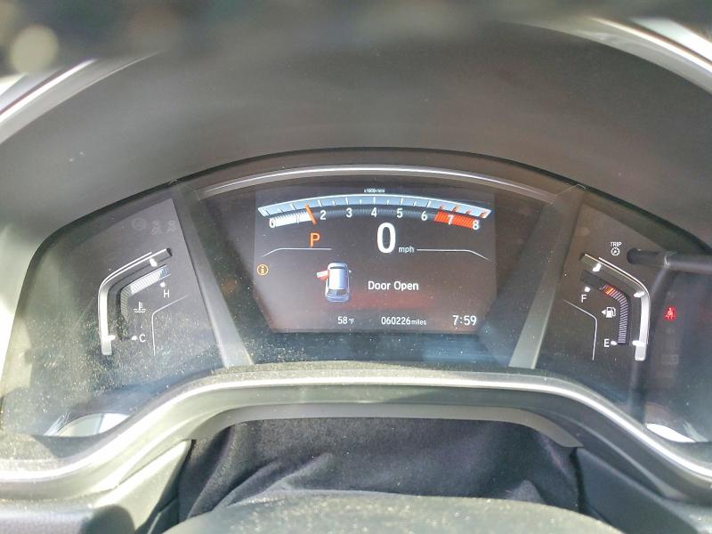 69719266 :رقم المزاد ، 7FARW2H88JE099735 vin ، 2018 Honda Cr-v مزاد بيع