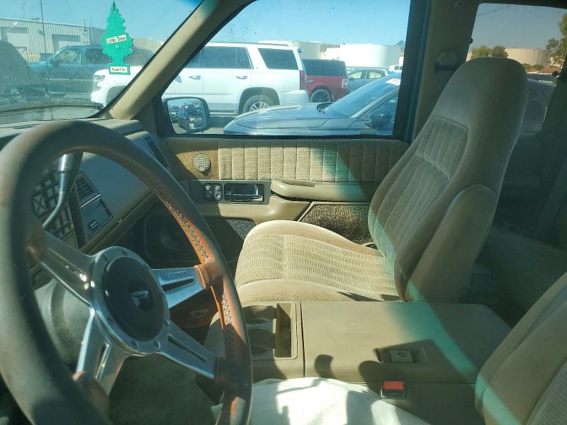 1993 Chevrolet Gmt-400 მანქანა იყიდება აუქციონზე, vin: 2GCEC19K9P1163834, აუქციონის ნომერი: 70755596