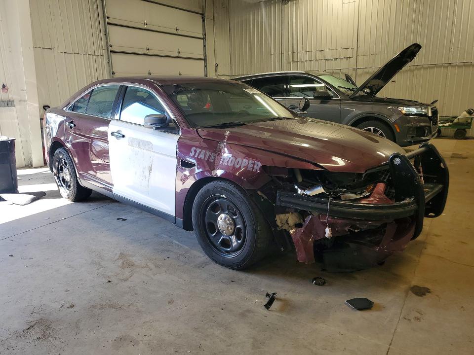 70092126 :رقم المزاد ، 1FAHP2MKXJG116293 vin ، 2018 Ford Taurus مزاد بيع