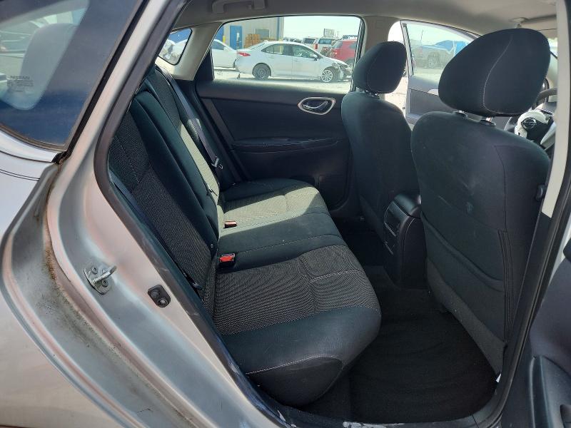 2014 Nissan Sentra მანქანა იყიდება აუქციონზე, vin: 3N1AB7AP2EL697784, აუქციონის ნომერი: 70559076
