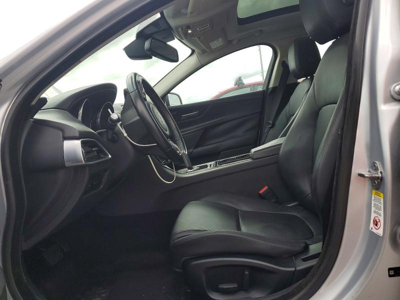 Продаж на аукціоні авто 2017 Jaguar Xe, vin: SAJAD4BN2HA970206, номер лоту: 70574566