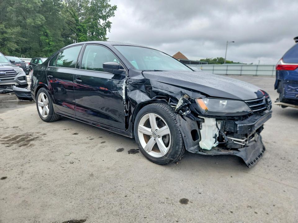 67127456 :رقم المزاد ، 3VW267AJ7GM324459 vin ، 2016 Volkswagen Jetta مزاد بيع
