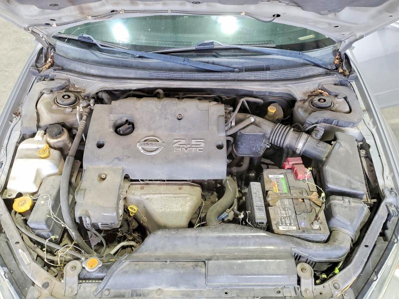 2002 Nissan Altima მანქანა იყიდება აუქციონზე, vin: 1N4AL11D62C235464, აუქციონის ნომერი: 71052086