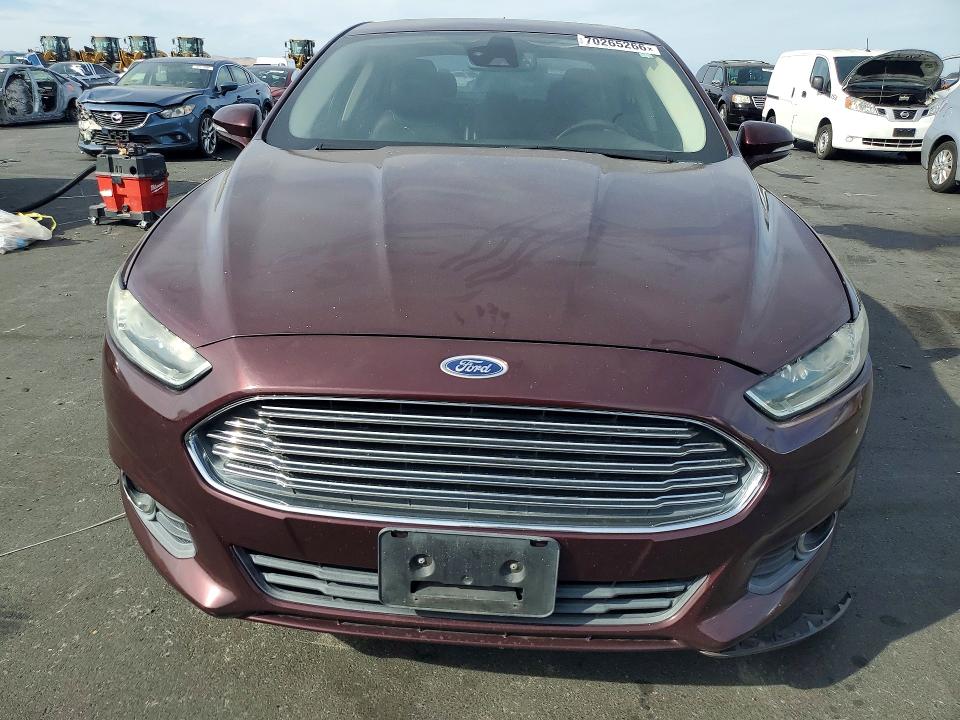 70265266 :رقم المزاد ، 3FA6P0LUXDR257408 vin ، 2013 Ford Fusion مزاد بيع