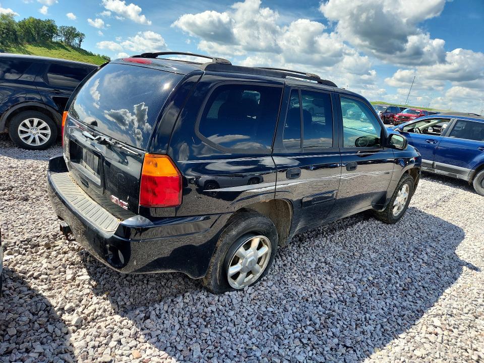 68246996 :رقم المزاد ، 1GKDT13S252292228 vin ، 2005 Gmc Envoy مزاد بيع