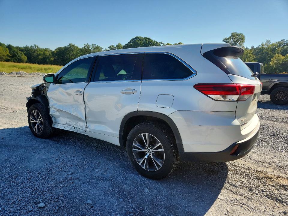 68661706 :رقم المزاد ، 5TDZARFH2HS027621 vin ، 2017 Toyota Highlander مزاد بيع