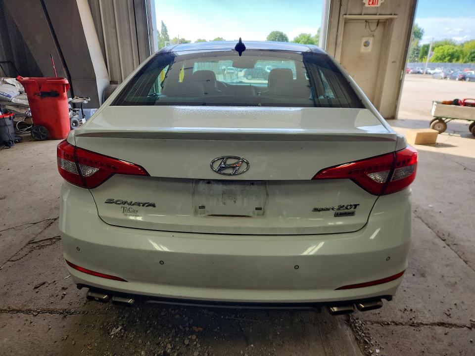 2015 Hyundai Sonata მანქანა იყიდება აუქციონზე, vin: 5NPE34AB9FH239305, აუქციონის ნომერი: 69107256
