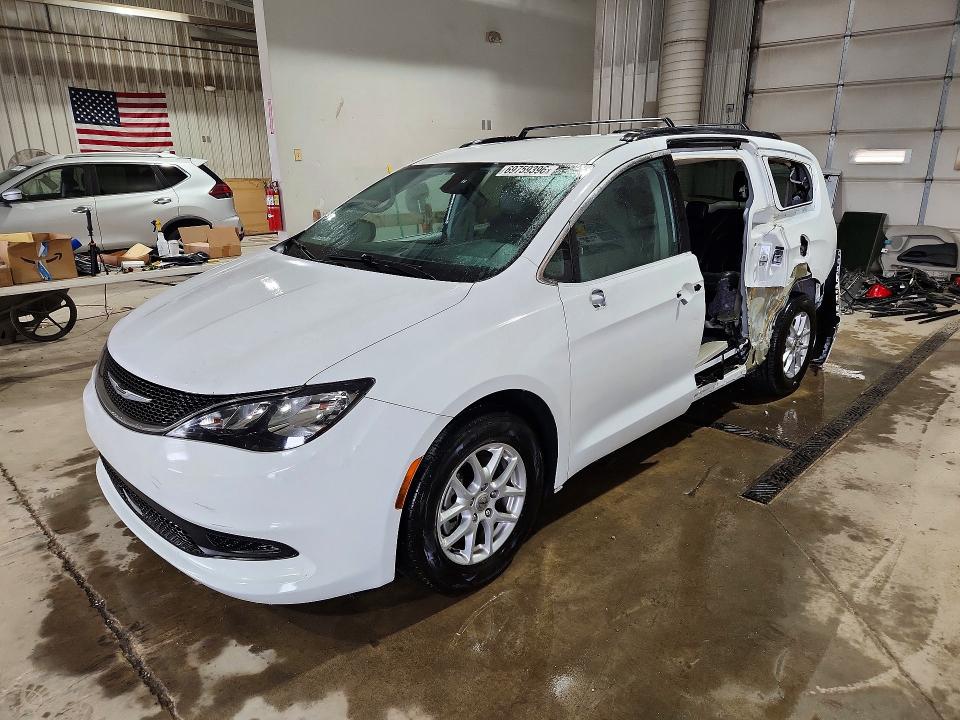 69759396 :رقم المزاد ، 2C4RC1DG6MR509212 vin ، 2021 Chrysler Voyager مزاد بيع