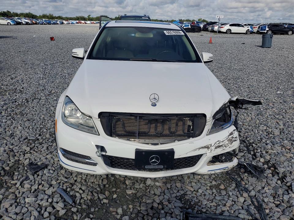 2014 Mercedes-benz C მანქანა იყიდება აუქციონზე, vin: WDDGF8AB7EG180514, აუქციონის ნომერი: 66516866
