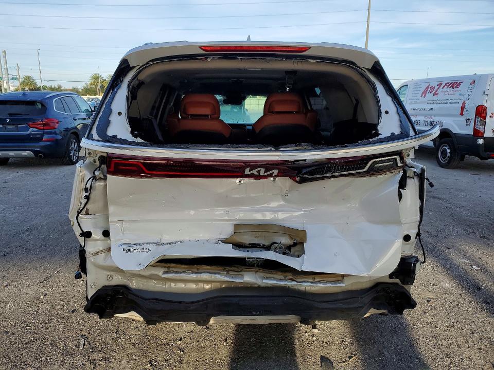 Продажа на аукционе авто 2022 Kia Carnival, vin: KNDNE5H35N6062243, номер лота: 70620186
