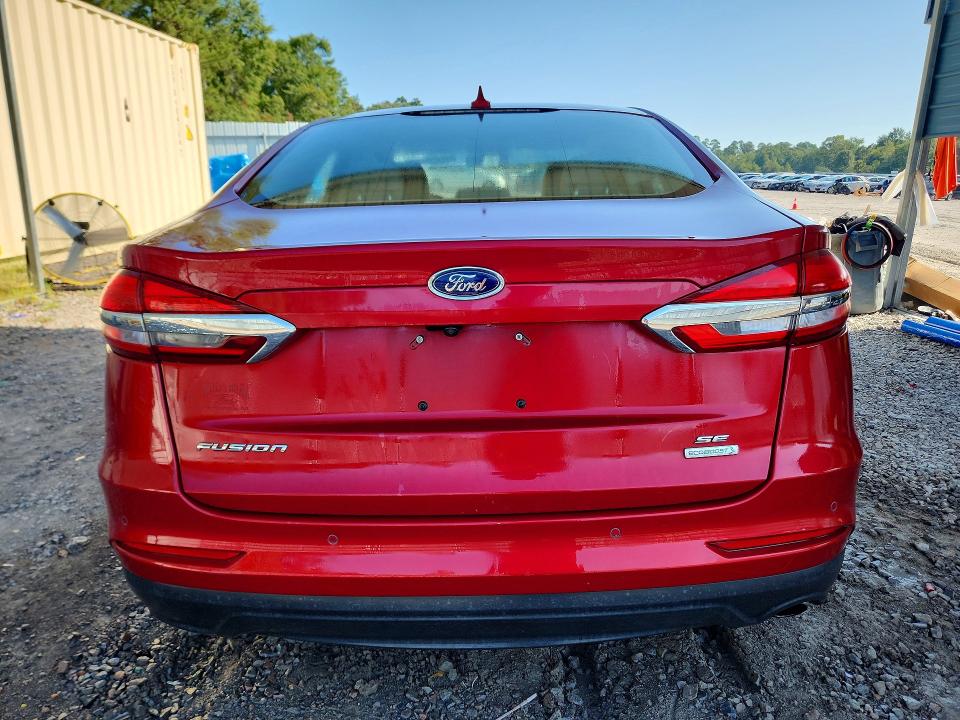 68567616 :رقم المزاد ، 3FA6P0HD3LR217968 vin ، 2020 Ford Fusion مزاد بيع