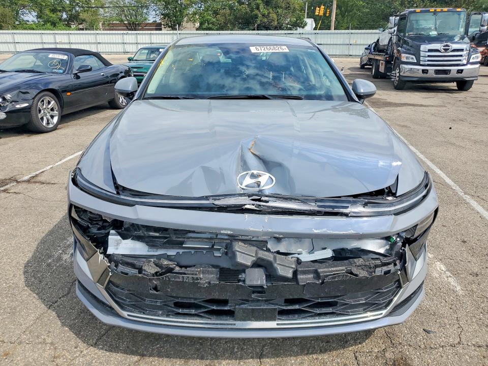 2025 Hyundai Sonata მანქანა იყიდება აუქციონზე, vin: KMHL64JA4SA501850, აუქციონის ნომერი: 67266826