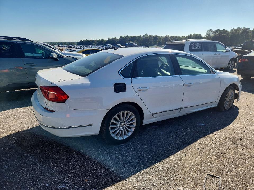 Продаж на аукціоні авто 2016 Volkswagen Passat, vin: 1VWBT7A39GC011537, номер лоту: 70659526