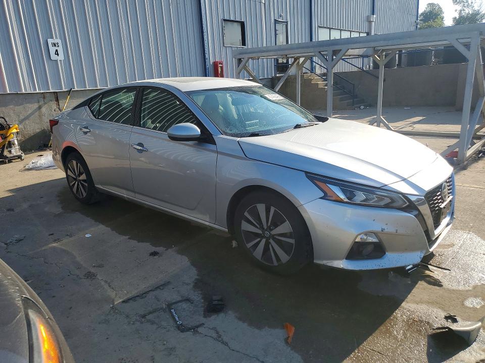Продаж на аукціоні авто 2019 Nissan Altima, vin: 1N4BL4EV5KC235514, номер лоту: 67466496