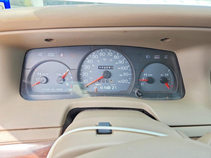 71006226 :رقم المزاد ، 2MEFM74W55X667269 vin ، 2005 Mercury Grand Marquis مزاد بيع