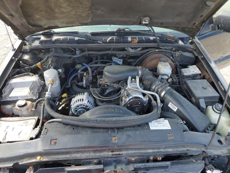 2002 Chevrolet Blazer მანქანა იყიდება აუქციონზე, vin: 1GNCT18W42K232618, აუქციონის ნომერი: 67962636