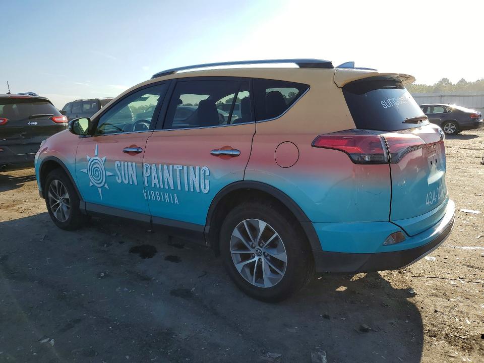 69032276 :رقم المزاد ، JTMRJREV0HD111570 vin ، 2017 Toyota Rav4 Hybrid مزاد بيع