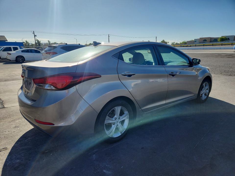 Aukcja sprzedaży 2016 Hyundai Elantra, vin: 5NPDH4AE5GH686271, numer aukcji: 69783126