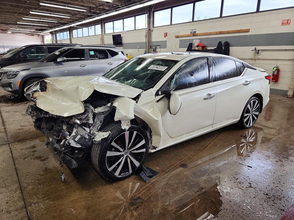 Продаж на аукціоні авто 2019 Nissan Altima, vin: 1N4BL4FV5KC184420, номер лоту: 69025006