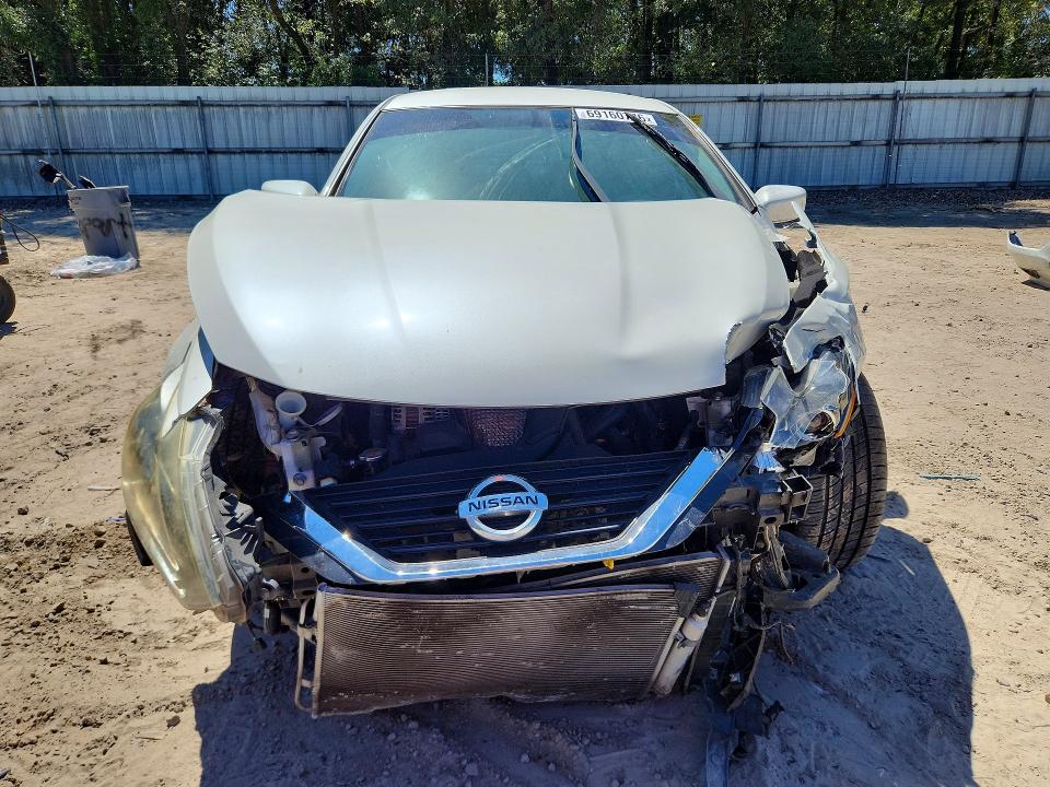 2016 Nissan Altima მანქანა იყიდება აუქციონზე, vin: 1N4AL3APXGC275902, აუქციონის ნომერი: 69160776