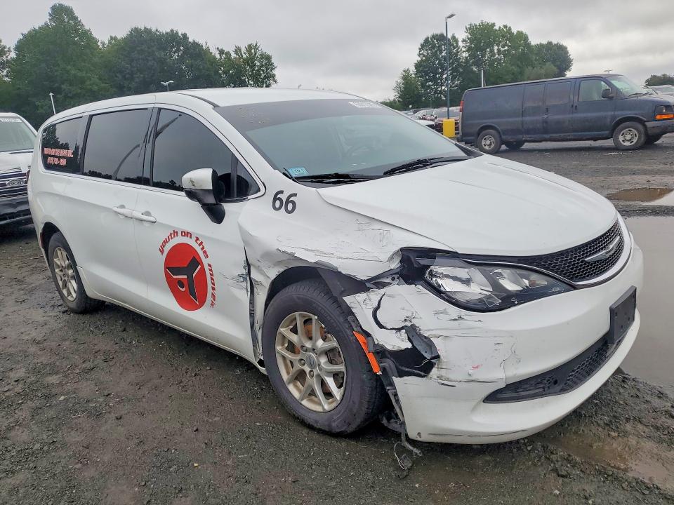 Продаж на аукціоні авто 2021 Chrysler Voyager, vin: 2C4RC1CG4MR577624, номер лоту: 63912366
