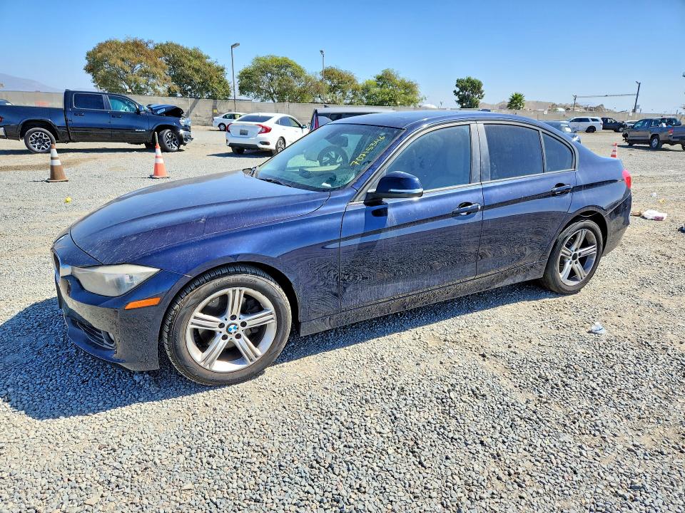 70715346 :رقم المزاد ، WBA3C1C55EK115641 vin ، 2014 Bmw 328 مزاد بيع