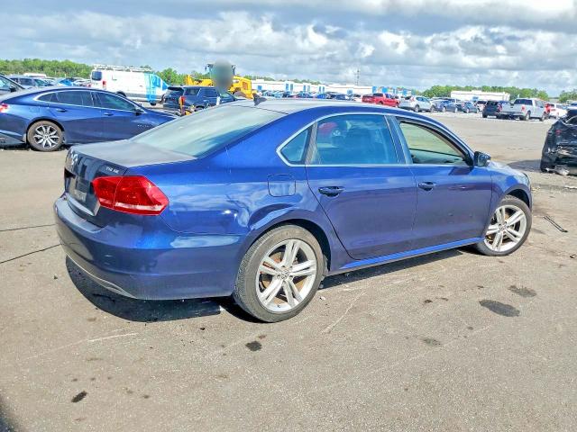 67998236 :رقم المزاد ، 1VWBT7A34EC107573 vin ، 2014 Volkswagen Passat مزاد بيع