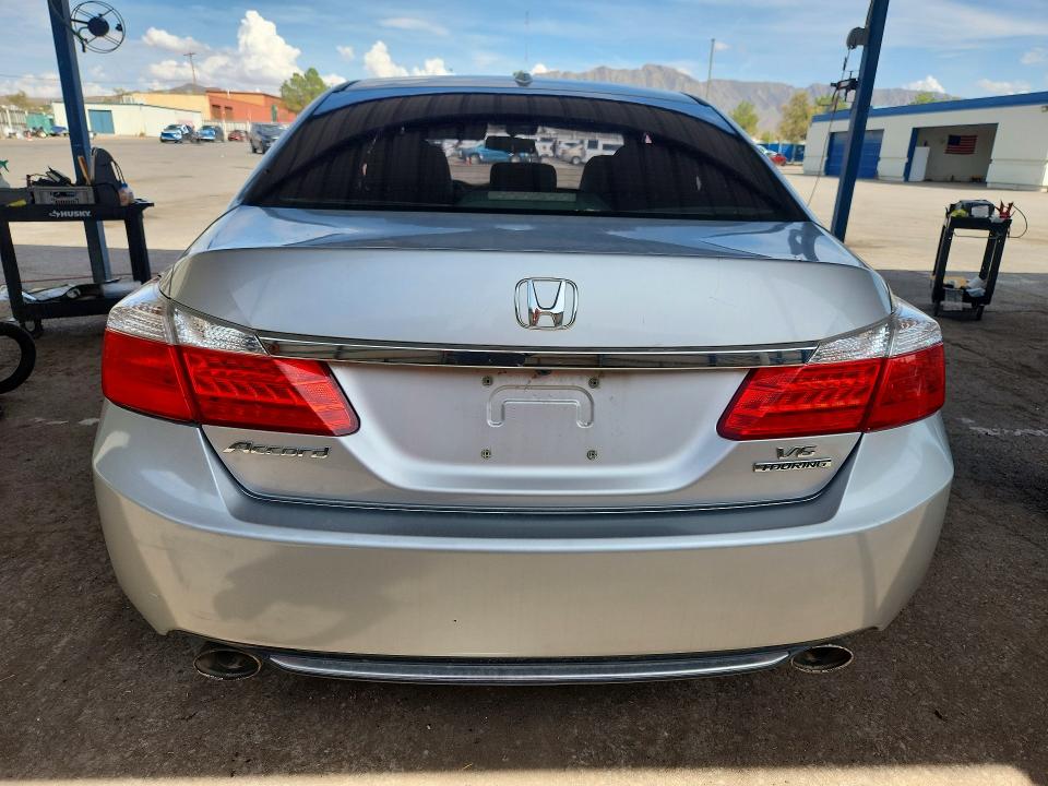 Aukcja sprzedaży 2013 Honda Accord, vin: 1HGCR3F92DA023579, numer aukcji: 69437506