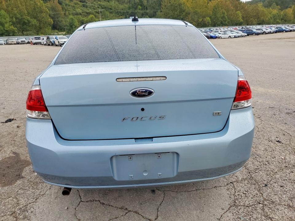 70014316 :رقم المزاد ، 1FAHP35N68W214140 vin ، 2008 Ford Focus مزاد بيع