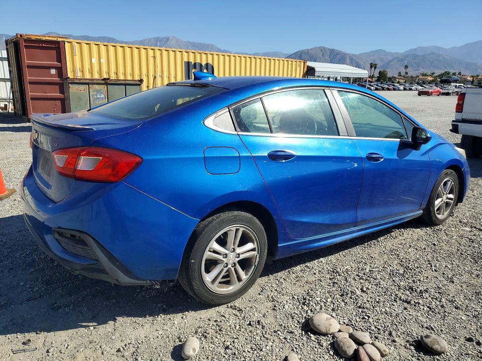 Aukcja sprzedaży 2018 Chevrolet Cruze, vin: 1G1BE5SM3J7141105, numer aukcji: 71061266