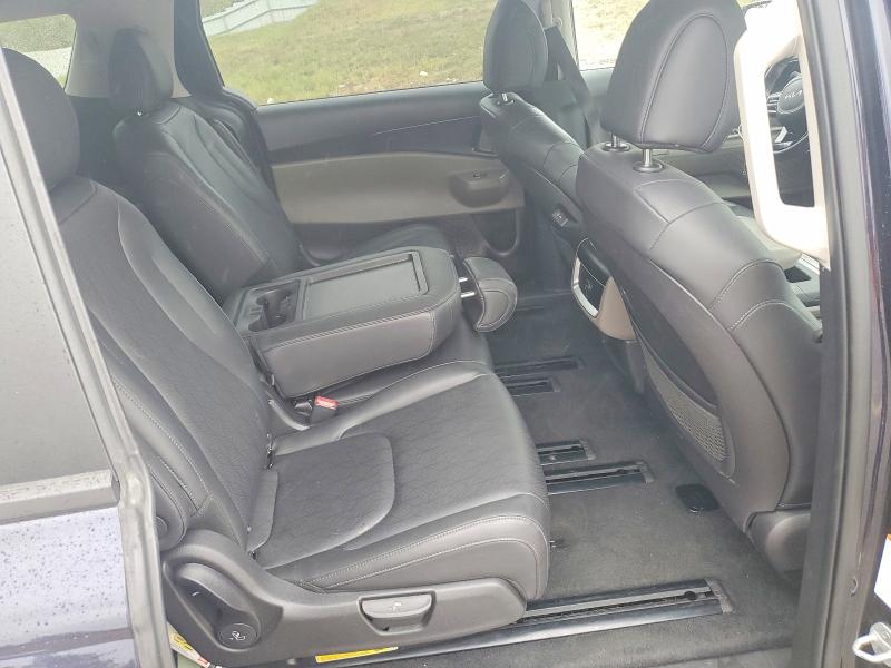 Продажа на аукционе авто 2026 Kia Carnival, vin: KNDNB5K31T6591901, номер лота: 69828716